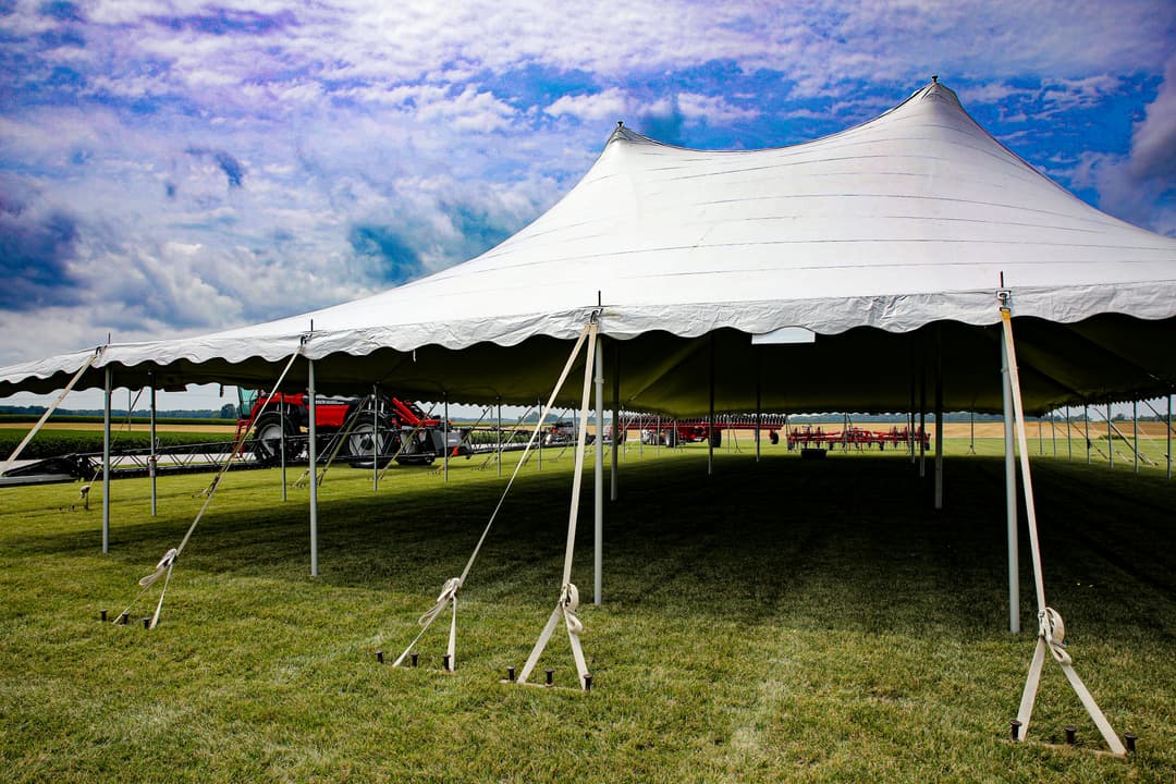 /_next/static/media/event-tent-setup-check.0veyo4bq.ud_8.jpg image